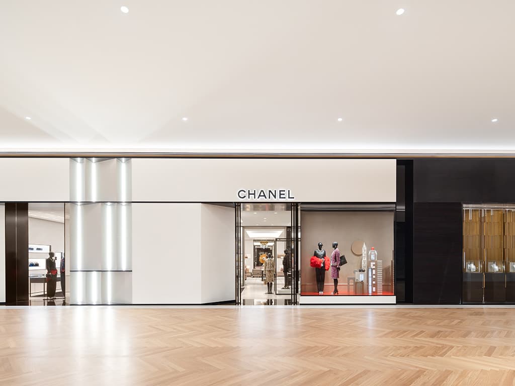 Retail-Chanel-2