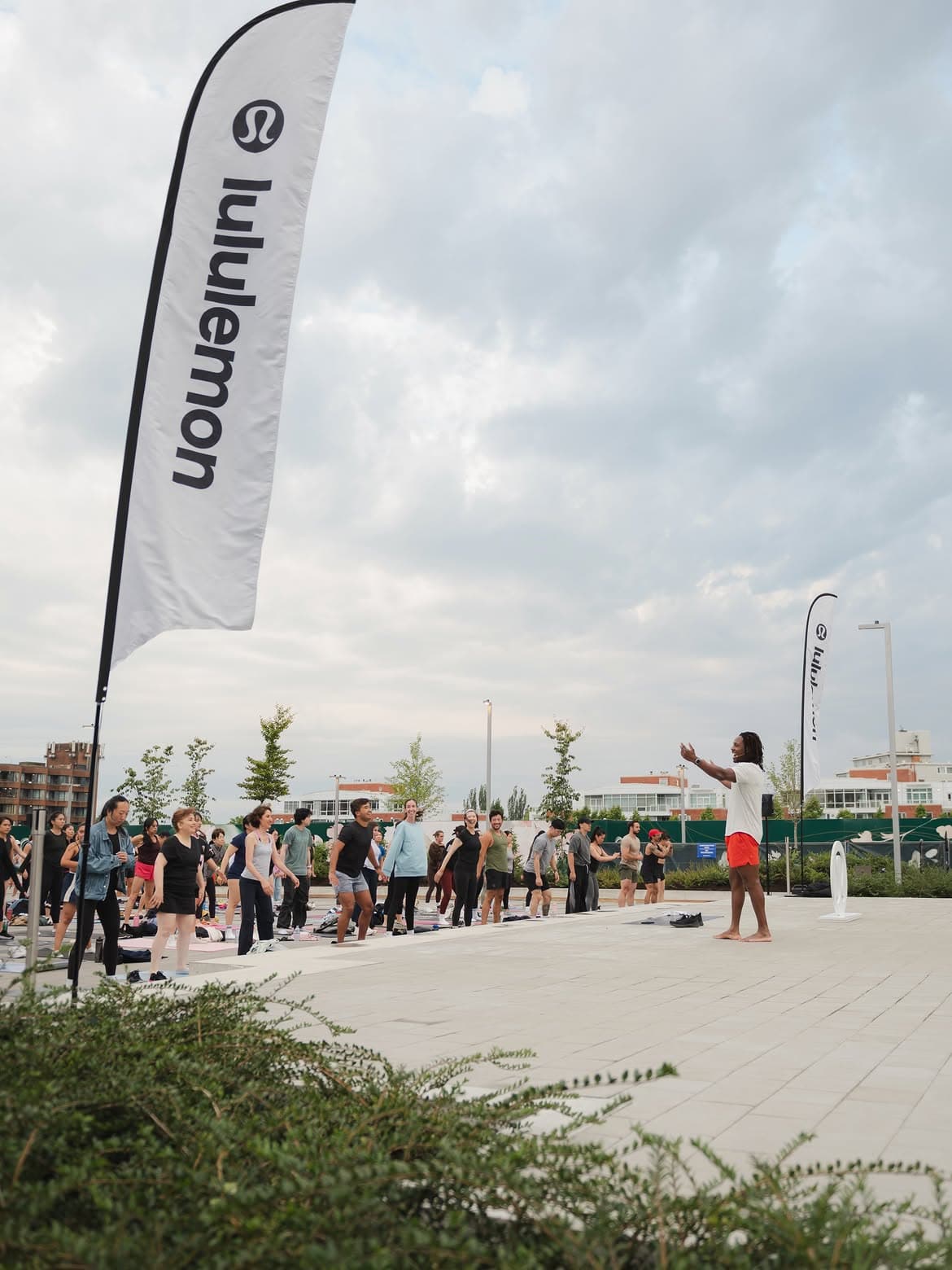 lululemon Sunset Movement - Commons Class