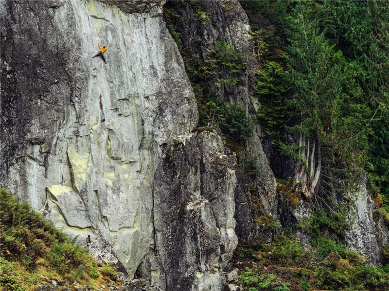 Retail-Arc’teryx-2