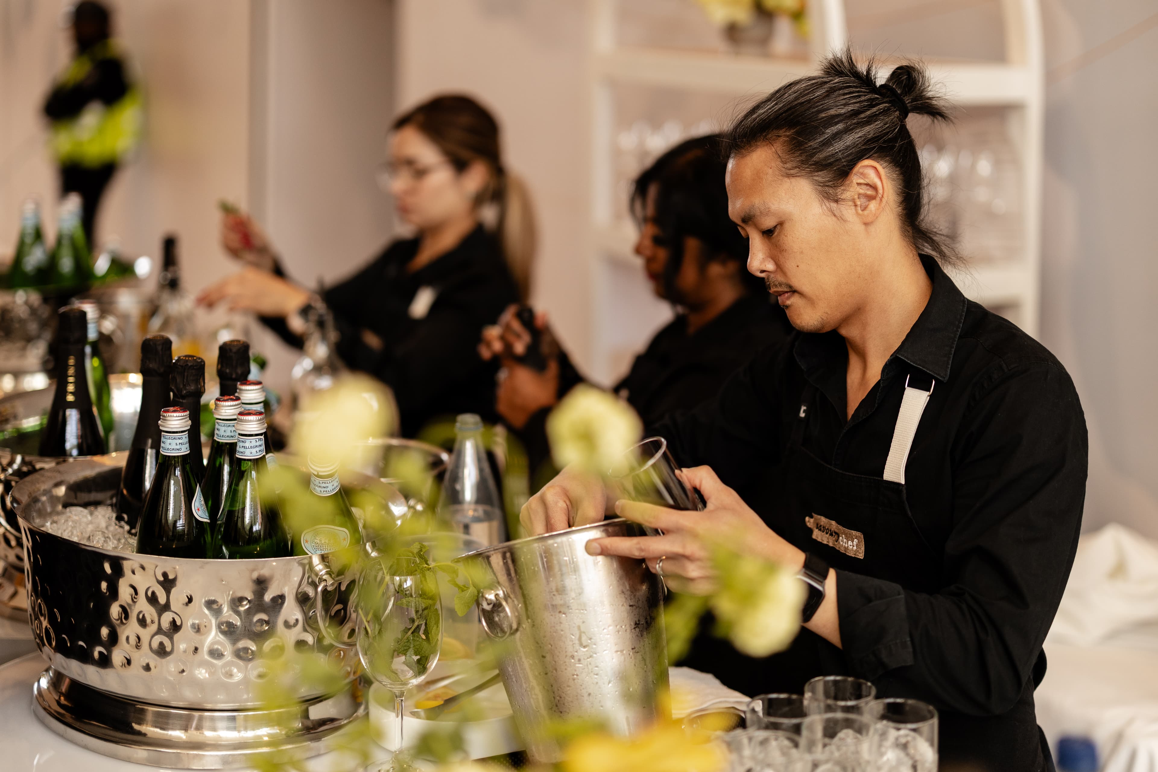 Opening Party Bar
