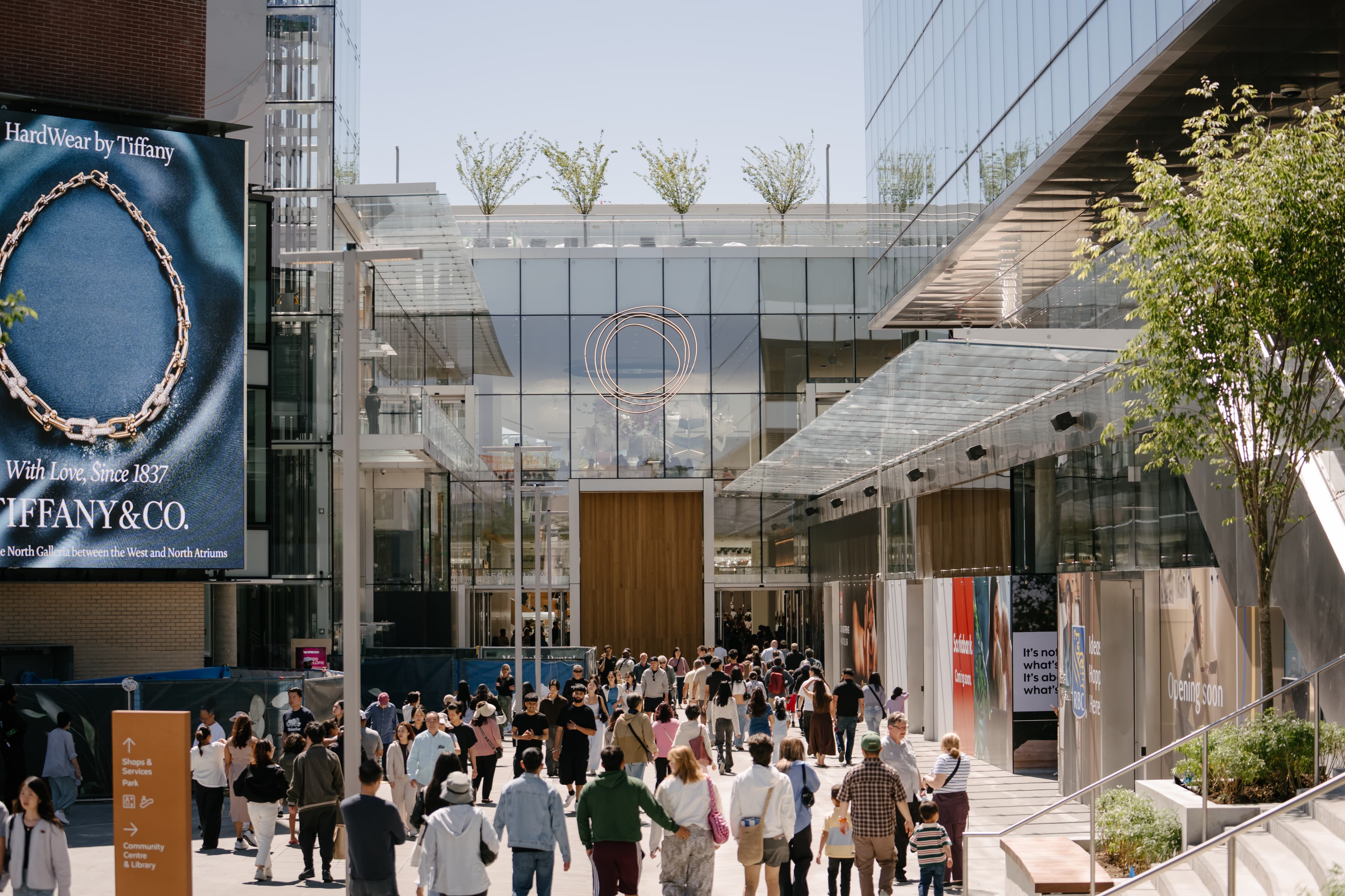 Oakridge-Park-Shopping-Centre.webp